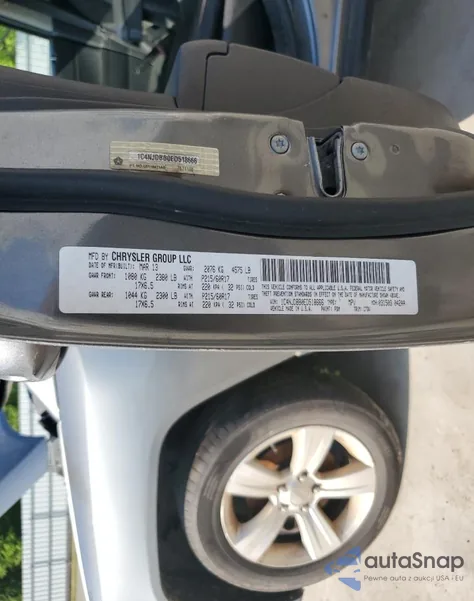 2014 Jeep Compass Sport из США, поврежденный, VIN 1C4NJDBB0ED518666